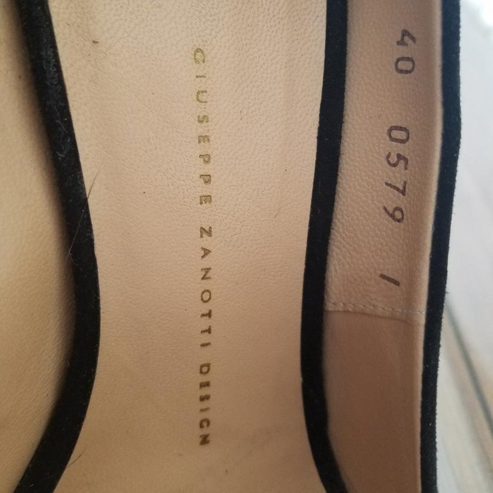 GIUSEPPE ZANOTTI Suede Cindy Wedge Pumps - size 40 - Picture 2 of 6